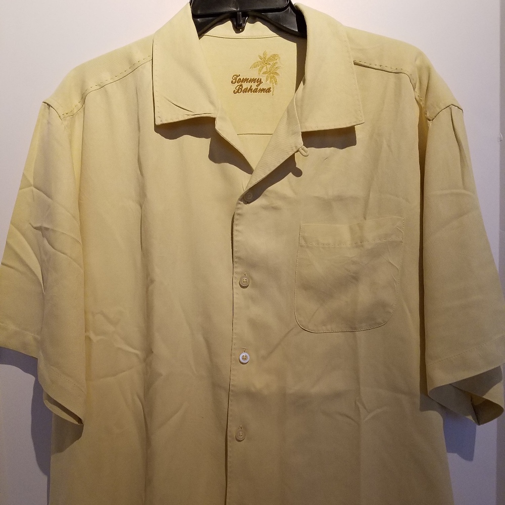 Tommy Bahama Medium Size Yellow Silk Shirt